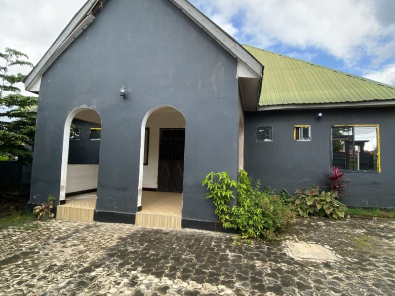 SERENITY LODGE