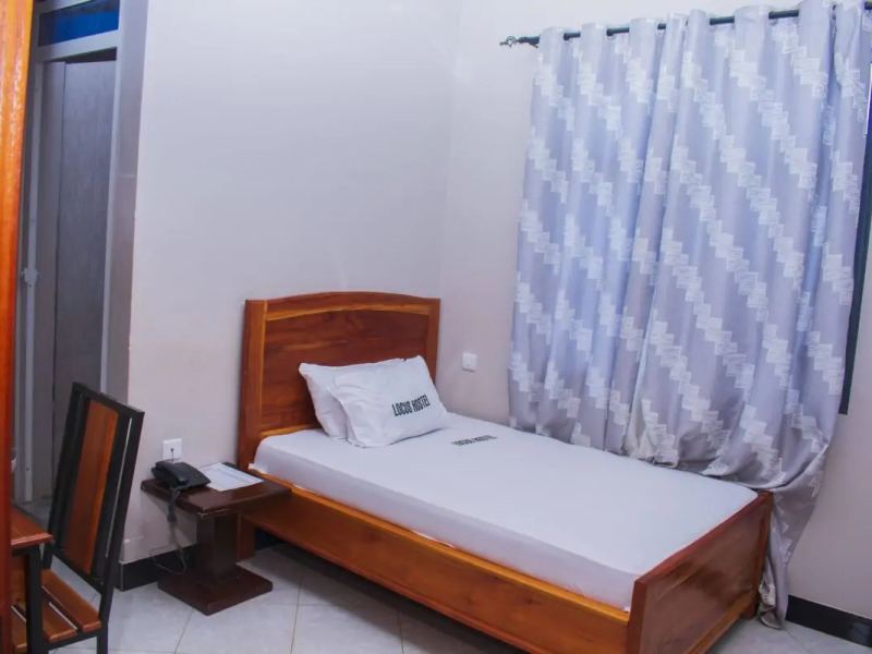 LOCUS HOSTEL - Image 9