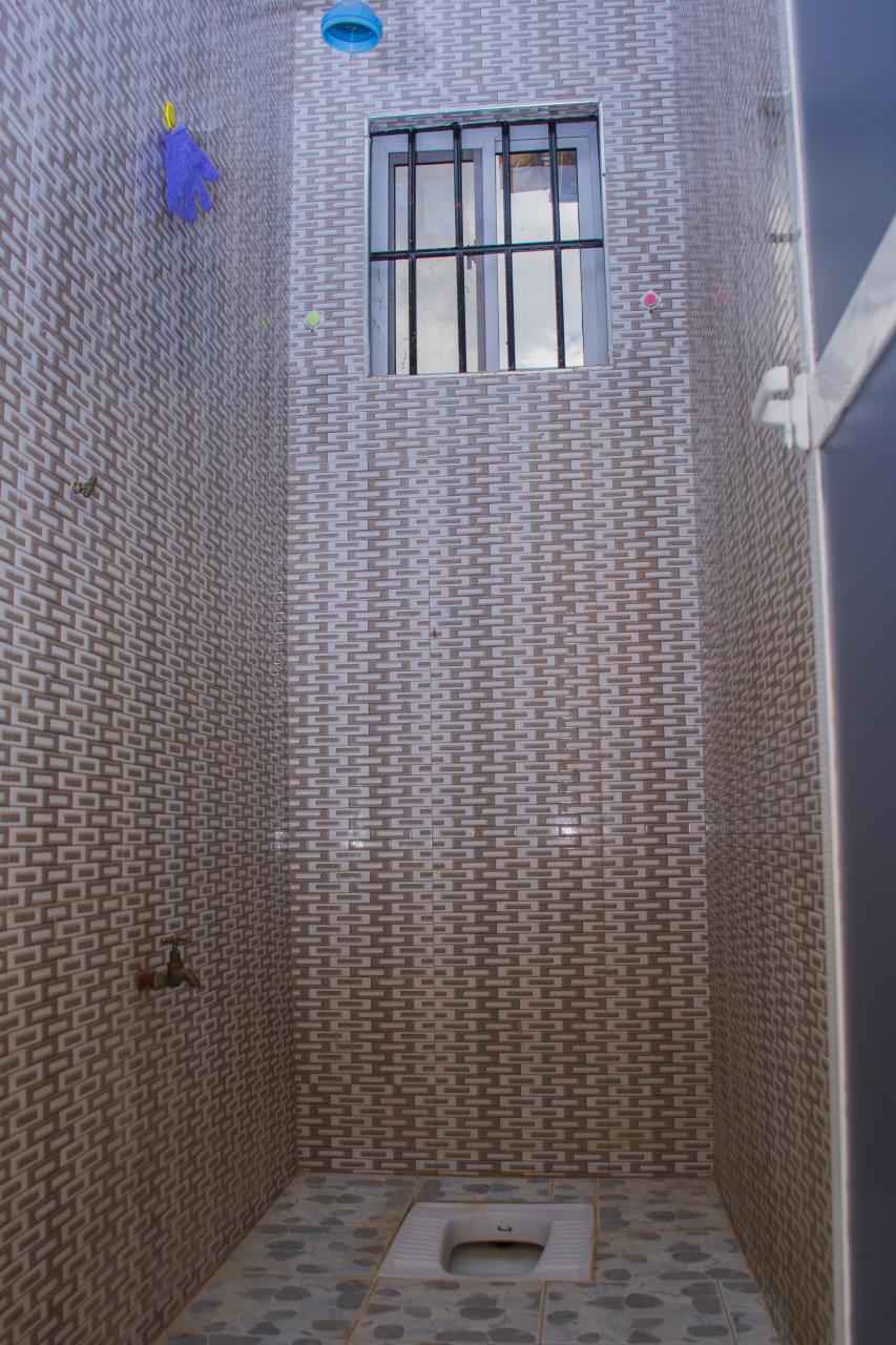 Ahadi Hostel - Image 8