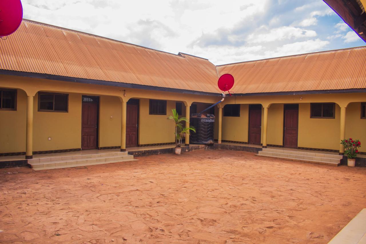 Mshana Hostel - Image 2