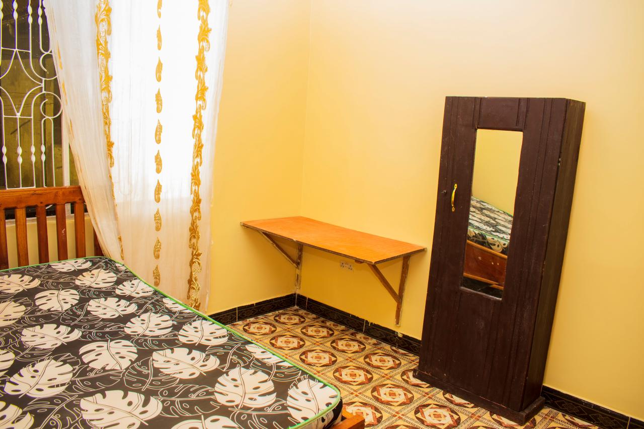 Maranatha Hostel - Image 12