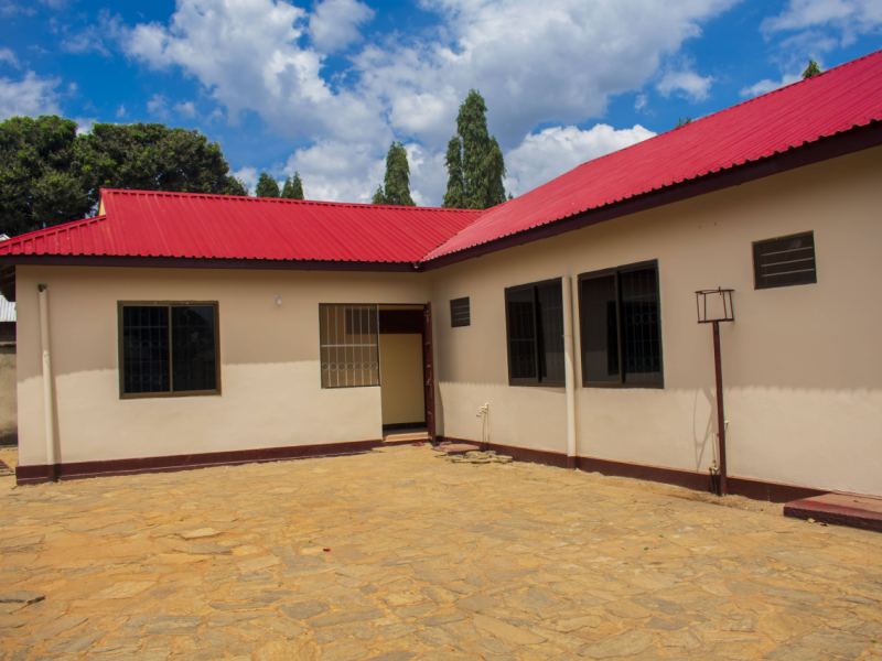 KOMBA 1 HOSTEL - Image 14