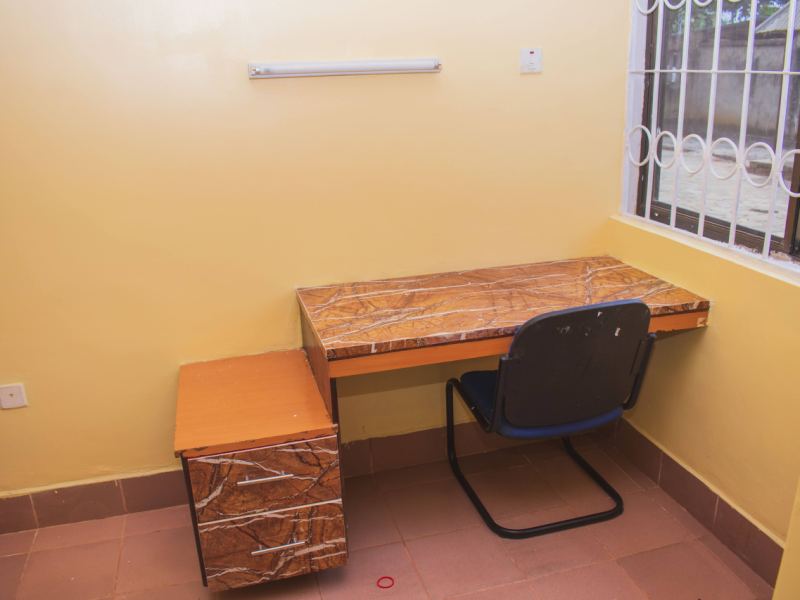 KOMBA 1 HOSTEL - Image 12