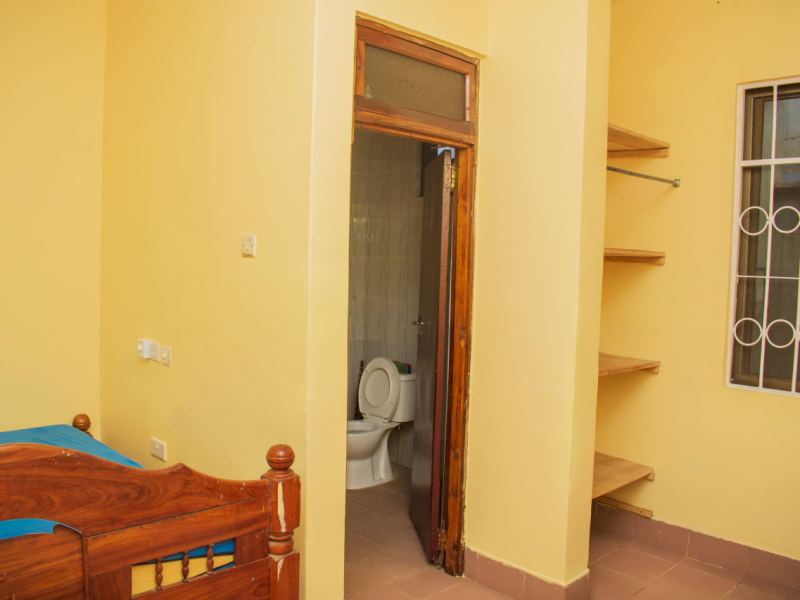 KOMBA 2 HOSTEL - Image 7