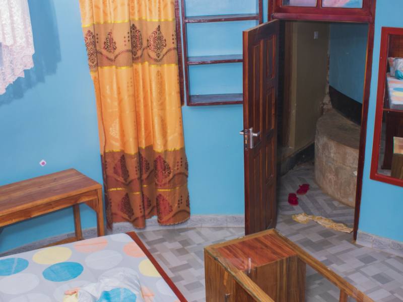 Room RE01 2