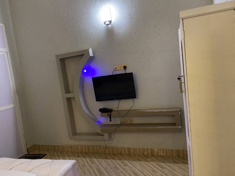 Self-Contained Room 3